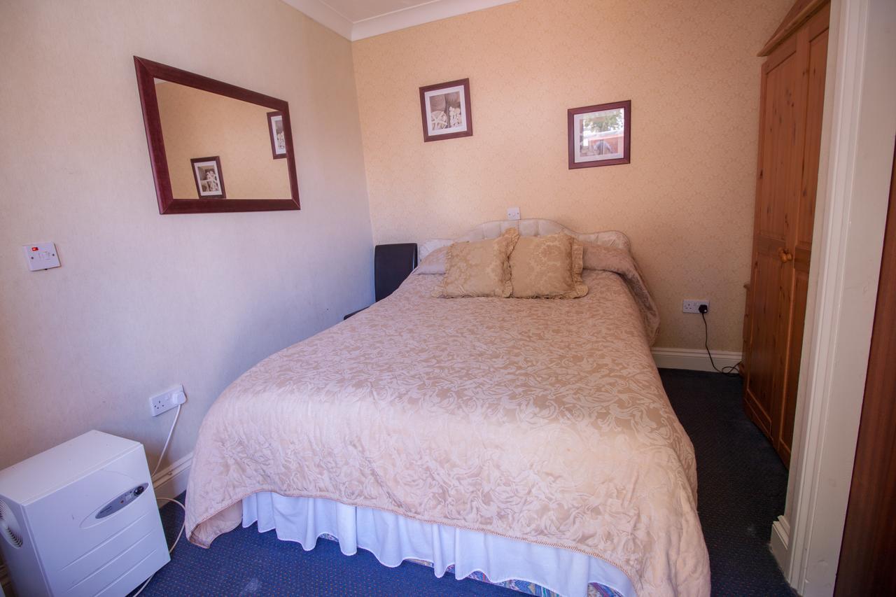 Raynscourt Lodge Great Yarmouth Buitenkant foto
