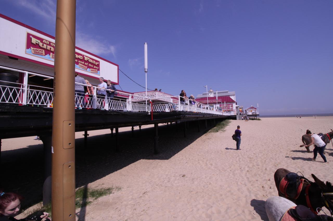 Raynscourt Lodge Great Yarmouth Buitenkant foto
